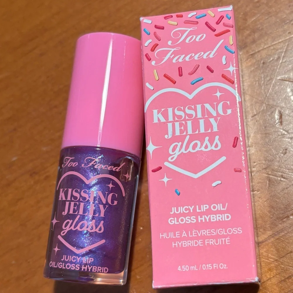 Too Faced Kissing Jelly Gloss Birthday Kiss